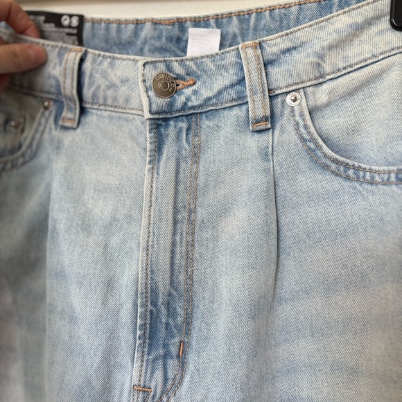 🎉4/30$🎉 NWT Divided Size 8 High Waisted Light Wash Jeans - Picture 3 of 5